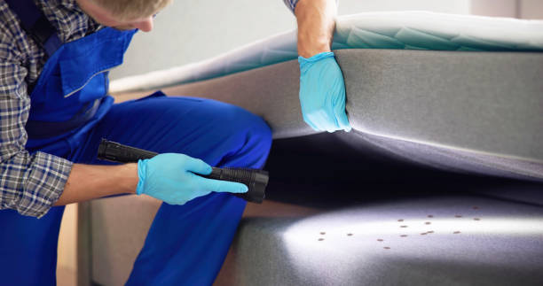 Pest Control Cost in Redgranite, WI